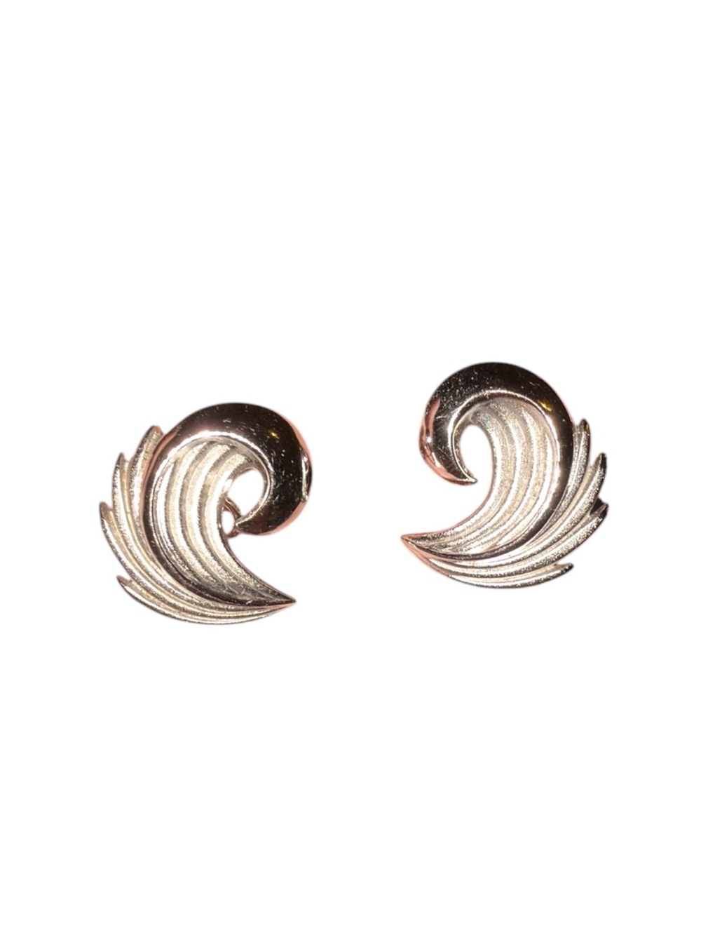 Crown Trifari -silver-tone clip-on earrings VINTAGE  1950-1960 era